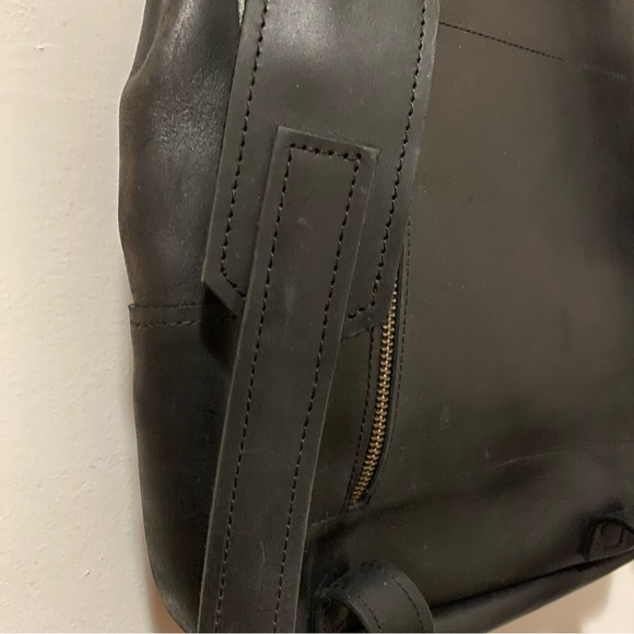 LAST CHANCE | Handcrafted Leather Backpack - Picture 4 of 15